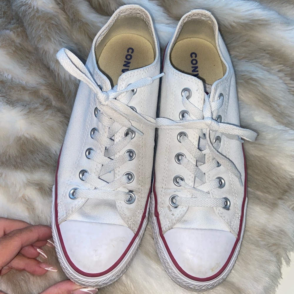 White converse